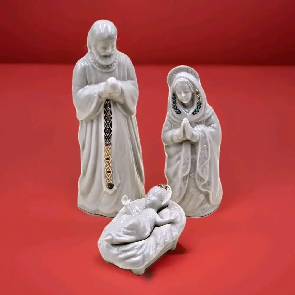 Lenox China Jewels Ivory Nativity Porcelain Joseph, Mary & Baby Jesus in Box